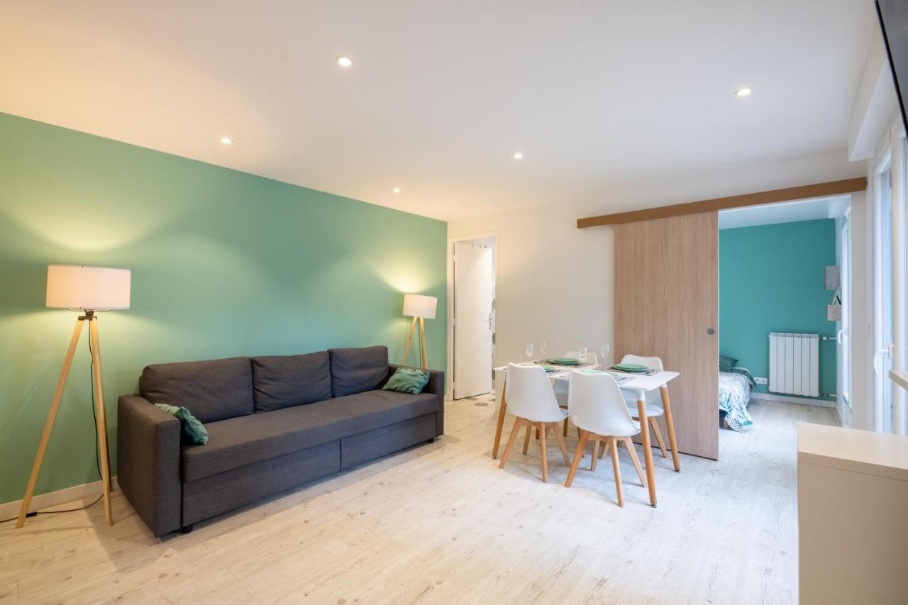 Meuble 2 Etoiles, Wifi, A 2 Pas Des Plages Frejus Luaran gambar